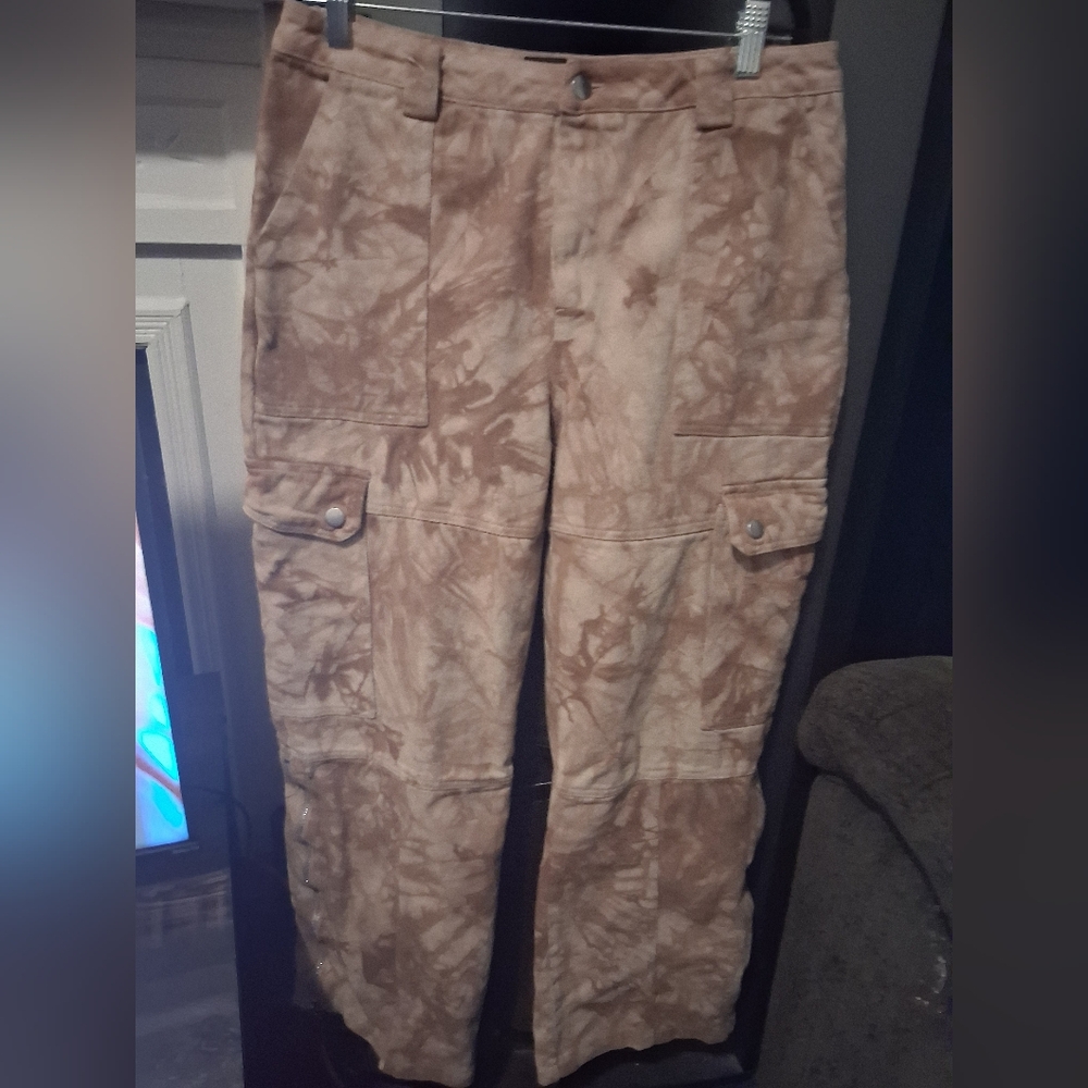 Fashion Nova Brown Tie-Dye Cargo Pants